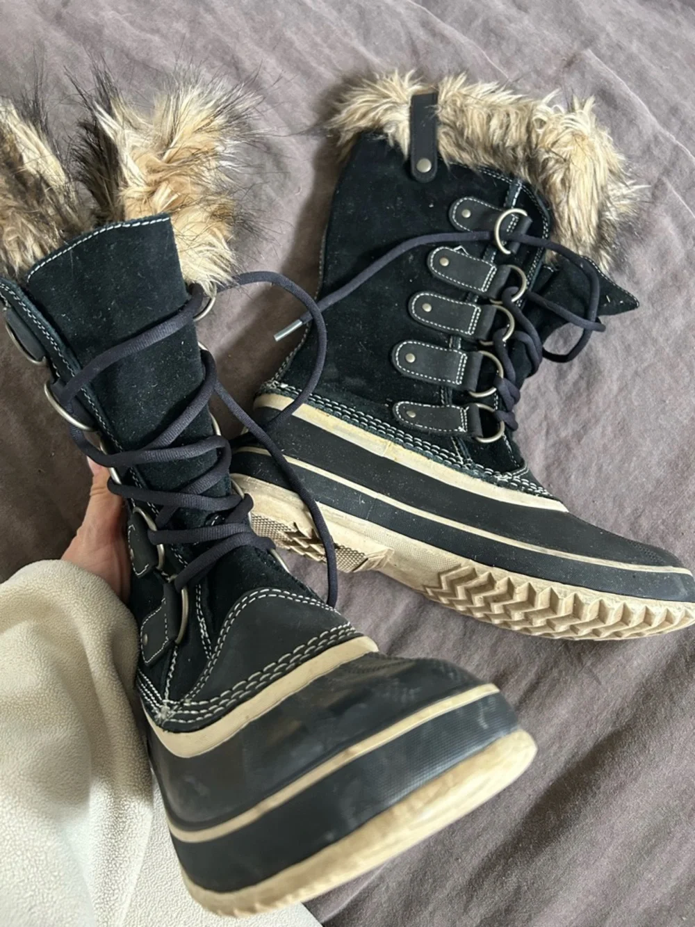 Sorel Joan of Arctic winter boots - Picture 4 of 5